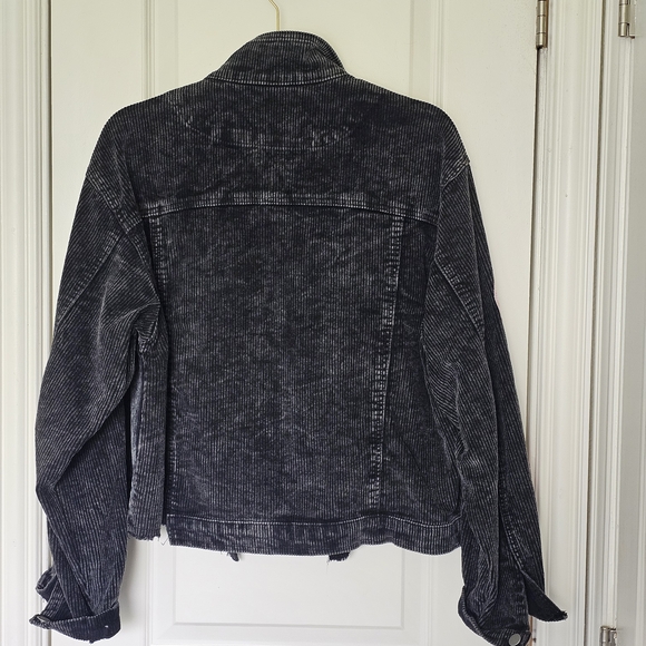 Sequin Heart Black Denim Jacket - Picture 2 of 7